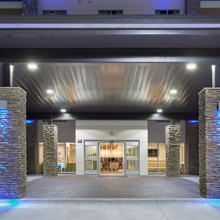 Holiday Inn Express & Suites - Rapid City - Rushmore South By Ihg Exterior photo